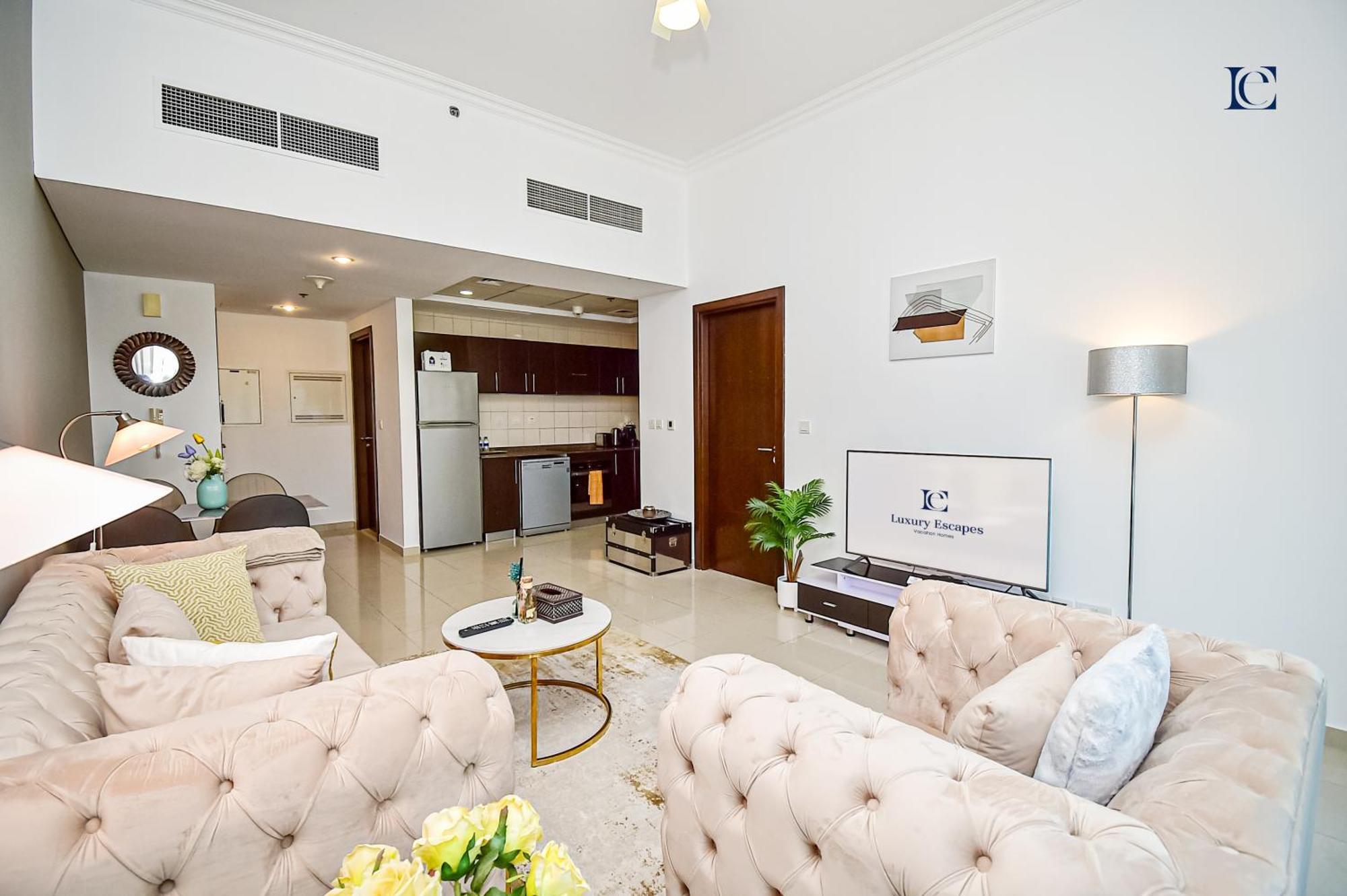 Luxury Escapes - 1Br Home With Stunning Marina View - Bay Central Marina ドバイ エクステリア 写真