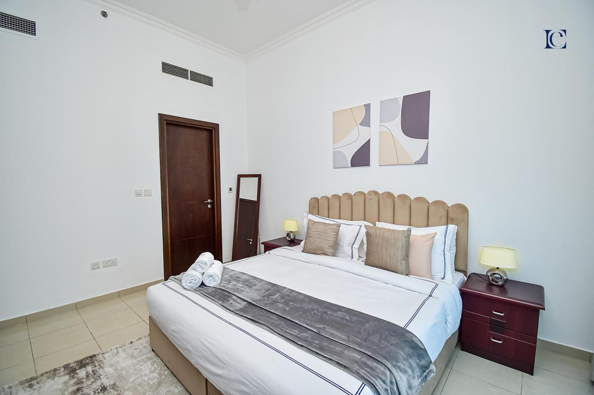Luxury Escapes - 1Br Home With Stunning Marina View - Bay Central Marina ドバイ エクステリア 写真