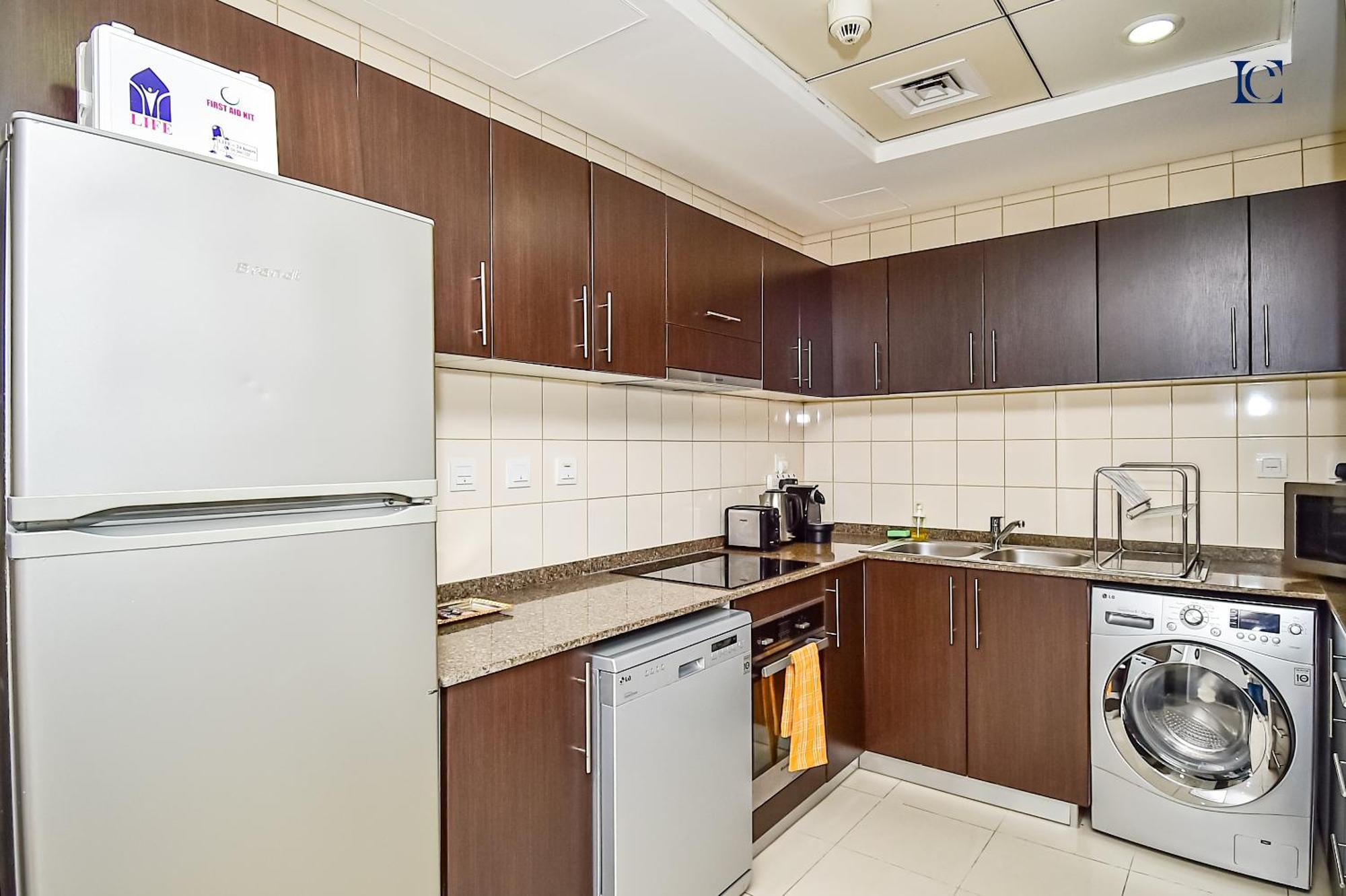 Luxury Escapes - 1Br Home With Stunning Marina View - Bay Central Marina ドバイ エクステリア 写真
